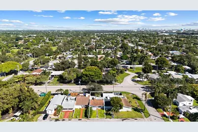 824 N Golf Drive, Hollywood, FL 33021 - Photo 19