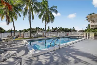 1821  Middle River Dr, Unit #1, Fort Lauderdale, FL 33305 - Photo 21