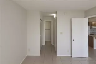 2701 Riverside Dr, Coral Springs, FL 33065 - Photo 9