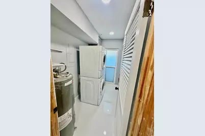 320  Sunshine Dr, Coconut Creek, FL 33066 - Photo 13