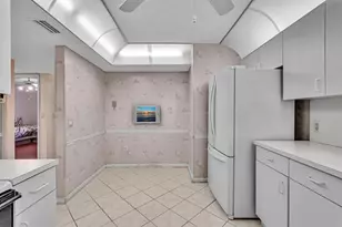 7377 Granville Dr, Fort Lauderdale, FL 33321 - Photo 11