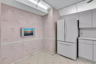 7377 Granville Dr, Fort Lauderdale, FL 33321 - Photo 9