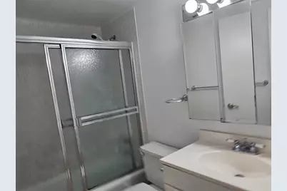 1985 S Ocean Dr, Unit #20D, Hallandale Beach, FL 33009 - Photo 11