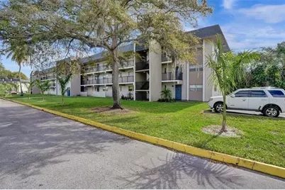 8000 S Colony Cir, Unit #309, Tamarac, FL 33321 - Photo 1