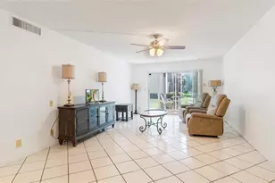 2201 W Lucaya Bnd Unit, Coconut Creek, FL 33066 - Photo 11