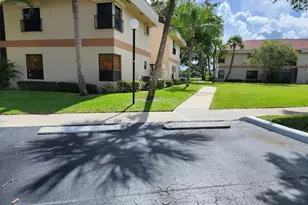 2738 S Carambola Cir Unit, Coconut Creek, FL 33066 - Photo 3