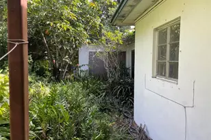 1601 NW 147th Street Dr, Miami, FL 33167 - Photo 11