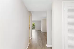 1759 NE 39th Ct, Pompano Beach, FL 33064 - Photo 17