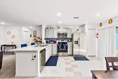 973 NW Bayshore Blvd, Port Saint Lucie, FL 34983 - Photo 15