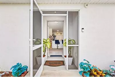 973 NW Bayshore Blvd, Port Saint Lucie, FL 34983 - Photo 5