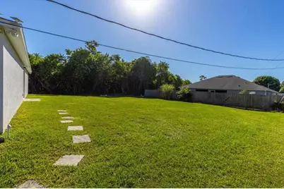 973 NW Bayshore Blvd, Port Saint Lucie, FL 34983 - Photo 27