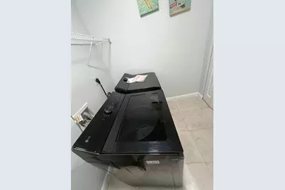 3318  Lakeside Dr, Davie, FL 33328 - Photo 25