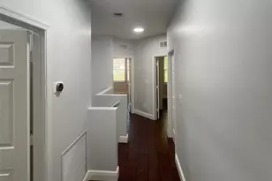 3318 Lakeside Dr, Davie, FL 33328 - Photo 11