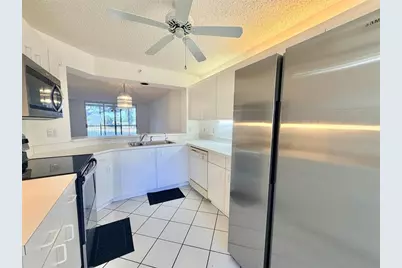 9587  Weldon Cir, Unit #B204, Tamarac, FL 33321 - Photo 3