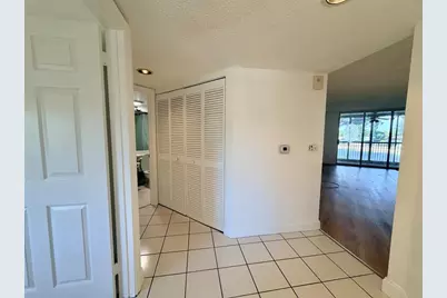 9587  Weldon Cir, Unit #B204, Tamarac, FL 33321 - Photo 13