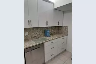 3850  Washington St, Unit #810, Hollywood, FL 33021 - Photo 7