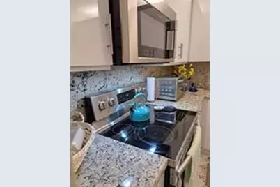 3850  Washington St, Unit #810, Hollywood, FL 33021 - Photo 11