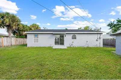 640  Foresteria Dr, West Palm Beach, FL 33403 - Photo 25