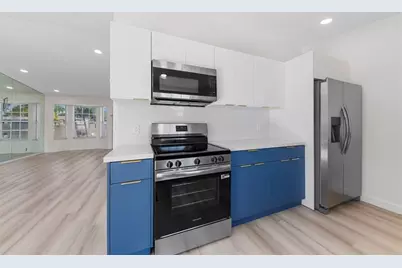 640  Foresteria Dr, West Palm Beach, FL 33403 - Photo 11