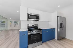 640 Foresteria Dr, West Palm Beach, FL 33403 - Photo 11