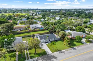 640 Foresteria Dr, West Palm Beach, FL 33403 - Photo 29