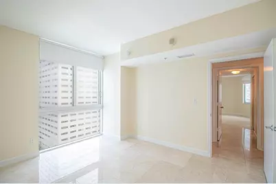 335 S Biscayne Blvd, Unit #2400, Miami, FL 33131 - Photo 37