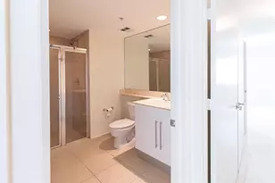 335 S Biscayne Blvd, Miami, FL 33131 - Photo 17