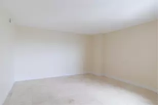 335 S Biscayne Blvd, Miami, FL 33131 - Photo 29