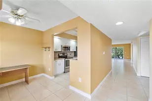13355 SW 16th Ct, Pembroke Pines, FL 33027 - Photo 5