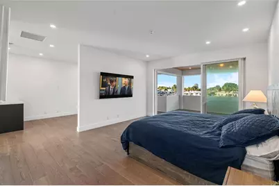 2103 N Riverside Dr, Pompano Beach, FL 33062 - Photo 25