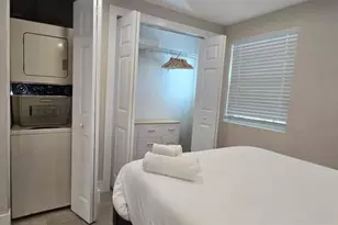 1215 NE 13th Ave, Fort Lauderdale, FL 33304 - Photo 51