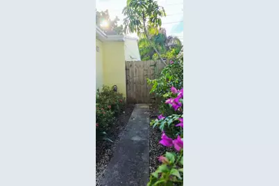 1215 NE 13th Ave, Fort Lauderdale, FL 33304 - Photo 59