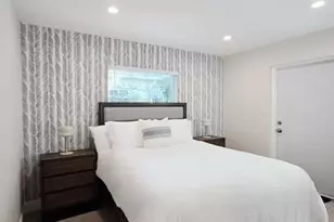 1215 NE 13th Ave, Fort Lauderdale, FL 33304 - Photo 27