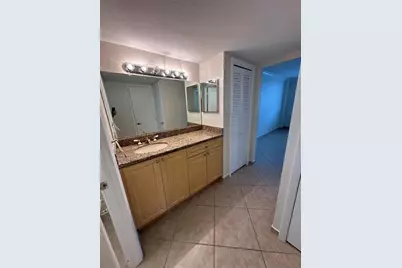 1900 S Ocean Blvd, Unit #7J, Lauderdale by the Sea, FL 33062 - Photo 13