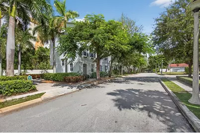 709  N St, West Palm Beach, FL 33401 - Photo 5