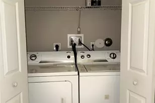 9073 Plymouth Pl, Tamarac, FL 33321 - Photo 5