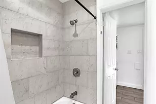 1580 NE 35th St, Oakland Park, FL 33334 - Photo 49