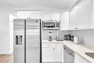 1580 NE 35th St, Oakland Park, FL 33334 - Photo 55