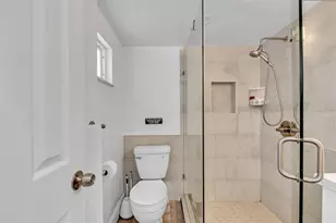 1580 NE 35th St, Oakland Park, FL 33334 - Photo 21