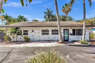 1580 NE 35th St, Oakland Park, FL 33334 - Photo 11