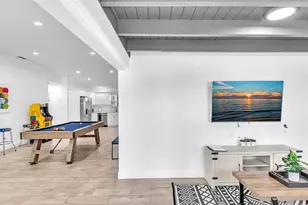 1580 NE 35th St, Oakland Park, FL 33334 - Photo 13