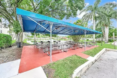 6195  Rock Island Rd, Unit #215, Tamarac, FL 33319 - Photo 3