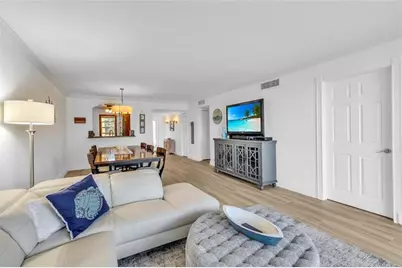 3150 NE 48th Ct, Unit #204, Lighthouse Point, FL 33064 - Photo 11