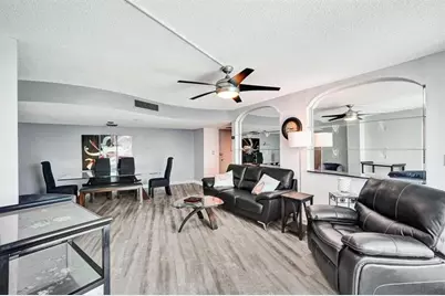 100  Golden Isles Dr, Unit #815, Hallandale Beach, FL 33009 - Photo 23