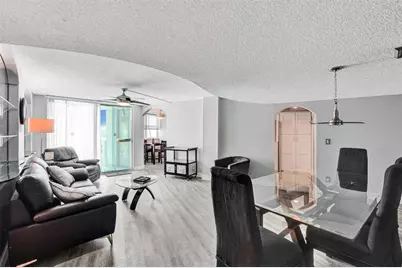 100  Golden Isles Dr, Unit #815, Hallandale Beach, FL 33009 - Photo 3