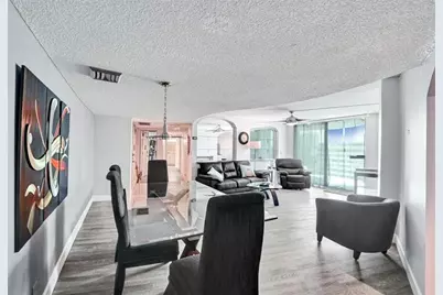 100  Golden Isles Dr, Unit #815, Hallandale Beach, FL 33009 - Photo 19