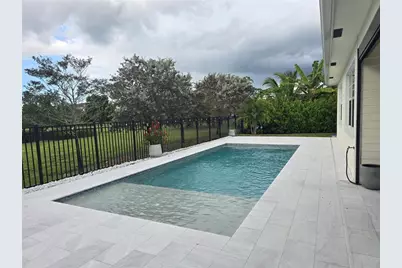 987  Castaway Ct, Loxahatchee, FL 33470 - Photo 5