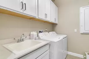 987 Castaway Ct, Loxahatchee, FL 33470 - Photo 25