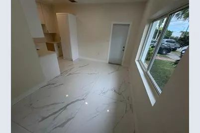 6410 NW Miami Ct, Miami, FL 33150 - Photo 7