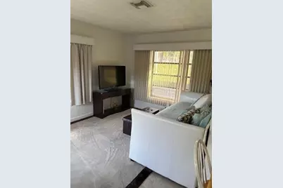 3096  Cadiz Rd, Boca Raton, FL 33432 - Photo 3